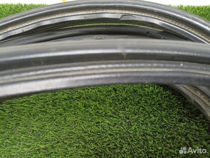 Уплотнитель проема багажника задний Honda Cr-V RD1