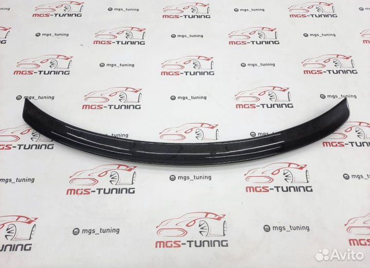 Спойлер Tesla Model 3 в стиле OEM карбон