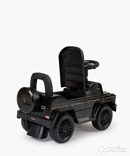Машинка-каталка марки Mercedes Benz