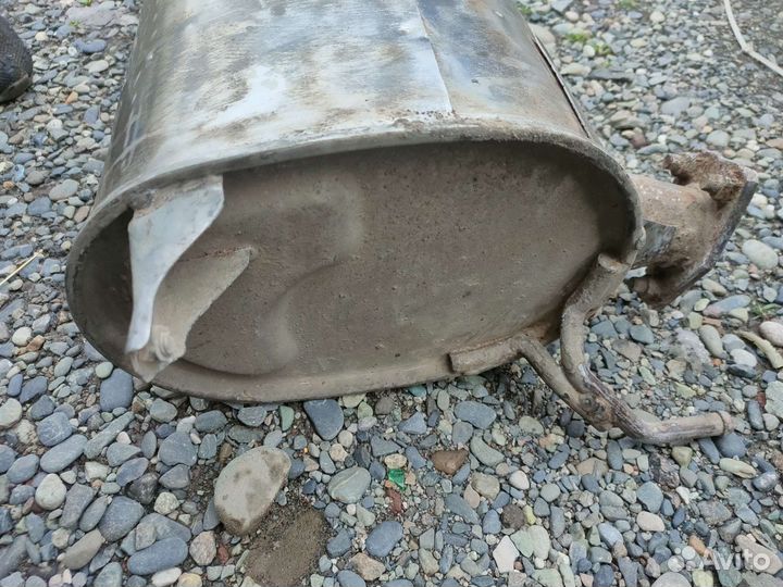 Задний глушитель Лансер 9 цедия