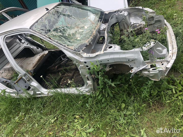 Кузов по частям Renault Simbol