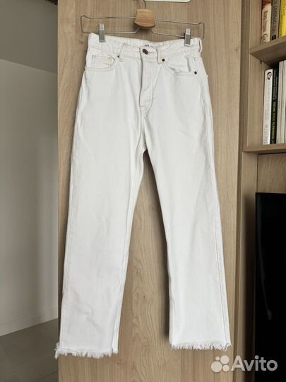 Белые джинсы zara 34