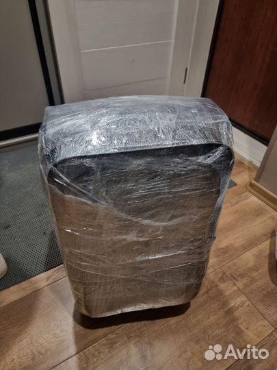 Чемодан на колесах бу