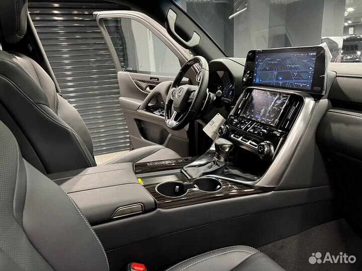Lexus LX 3.3 AT, 2024, 15 км
