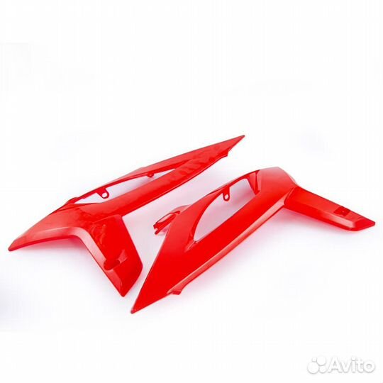 Пластик передний щитки бензобака комплект Beta RR