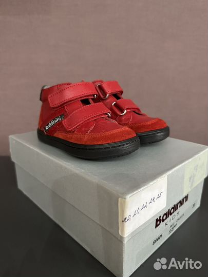 Ботинки для девочки