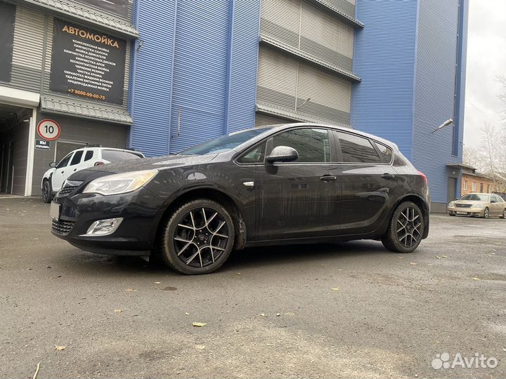 Opel Astra 1.6 AT, 2012, 131 000 км
