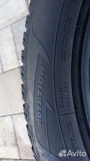 Goodyear UltraGrip Ice+ 215/55 R17