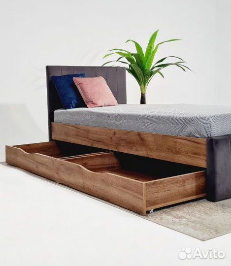 Кровать односпальная с ящиками