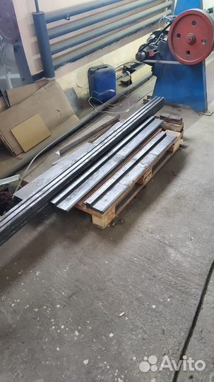 Пуансон 2,5 м, матрица 2,5 м