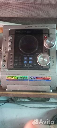 Музыкальный центр