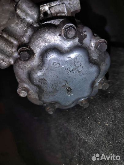 Компрессор системы кондиционирования Renault Logan