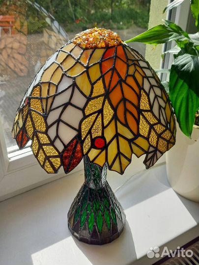 Лампа настольная