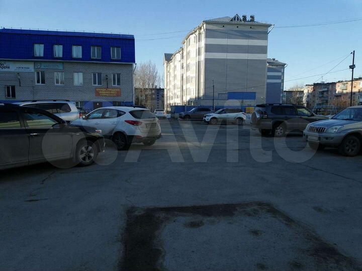 Машиноместо, 16 м²