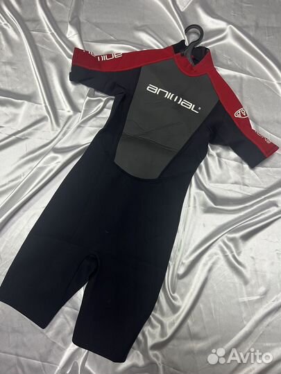 Гидрокостюм 152 158 детский укороченный