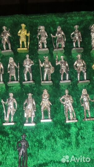 Солдаты металлические
