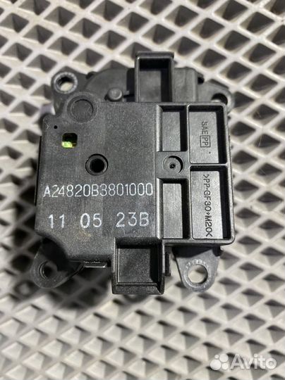 Сервопривод печки Renault megane 3/fluence