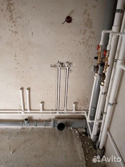 Бригада сантехников. Сантехники. Слесаря,монтажник