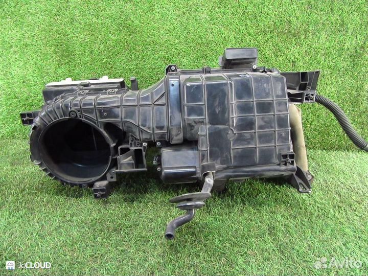 Корпус печки на suzuki SX4 YA11S M15A