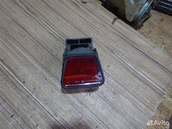 Фонарь задний (стоп сигнал) Mercedes Benz W210 E