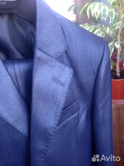 Костюм тройка