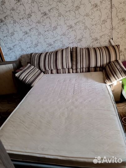 Диван прямой раскладной