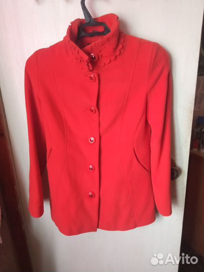 Весенне осеннее пальто (46-48размер)