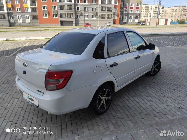 LADA Granta 1.6 МТ, 2012, 122 115 км
