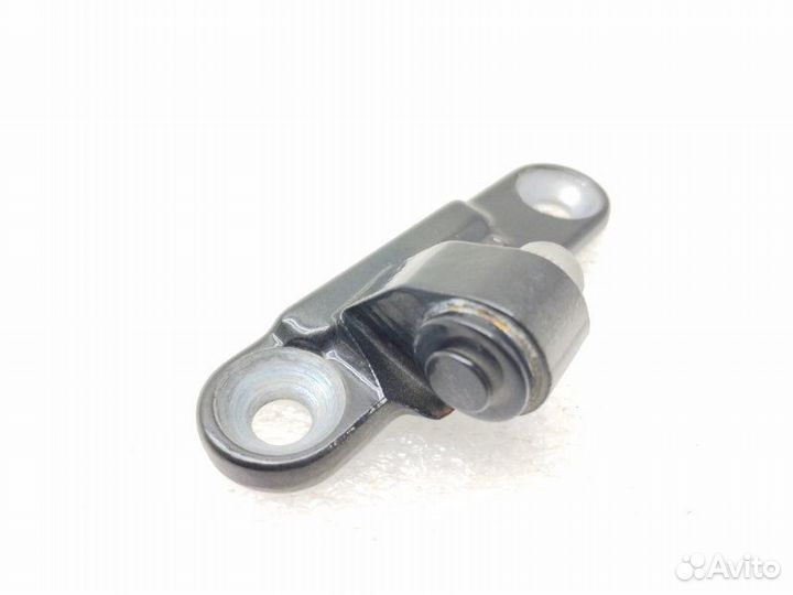 Петля двери задняя правая Bmw 5-Series F10 2011