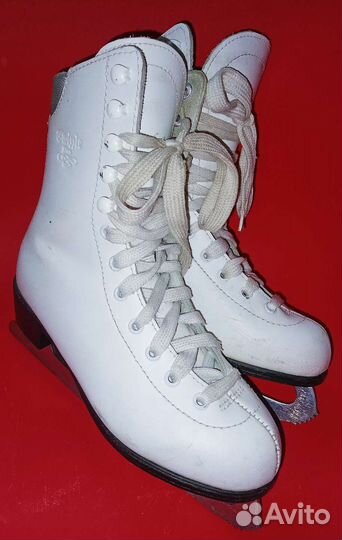 Коньки фигурные 35 размер