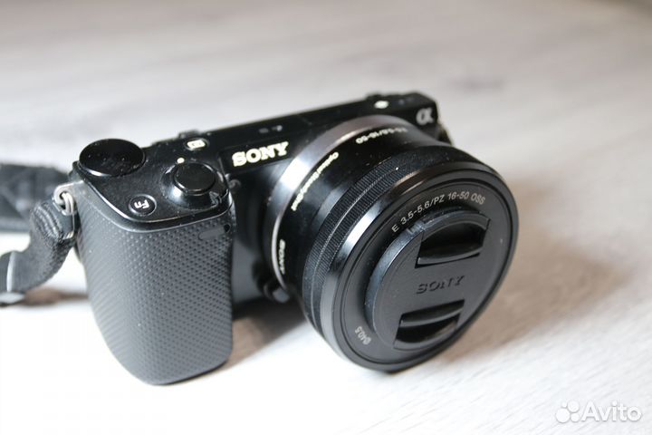 Продам фотоаппарат Sony NEX-5R