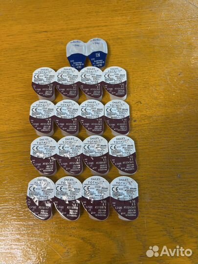 Линзы контактные -6,5 однодневные Dailies Total 1