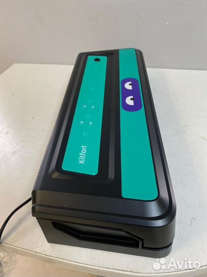 Вакуумный упаковщик Kitfort KT-1531-3