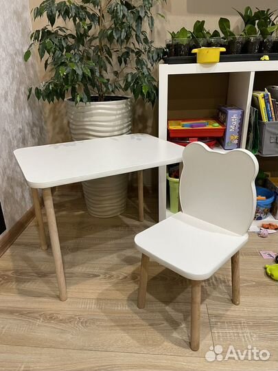 Детский стол и стул