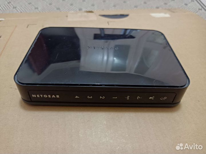 Wi-Fi роутер Netgear N300