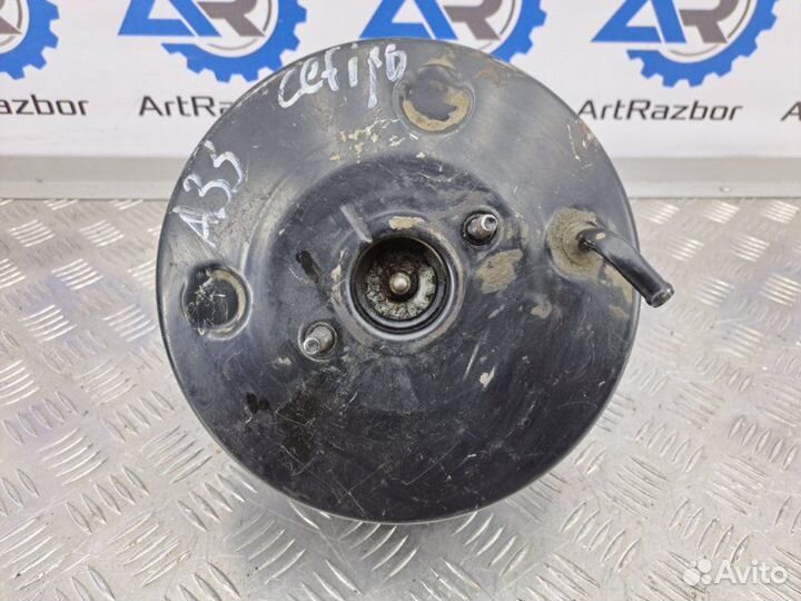 Усилитель тормозов вакуумный Nissan Cefiro 3 A33