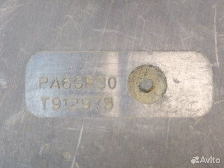 Диффузор вентилятора Renault Logan 1