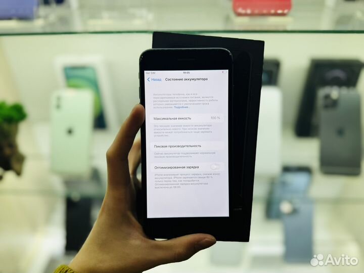 iPhone 8 Plus, 64 ГБ