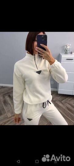 Спортивный костюм