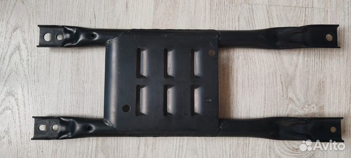 Защита картера Toyota 5144060080 Land Cruiser 200