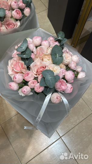 Свежий букет из роз Эфория