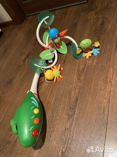 Музыкальный мобиль на кроватку tiny love