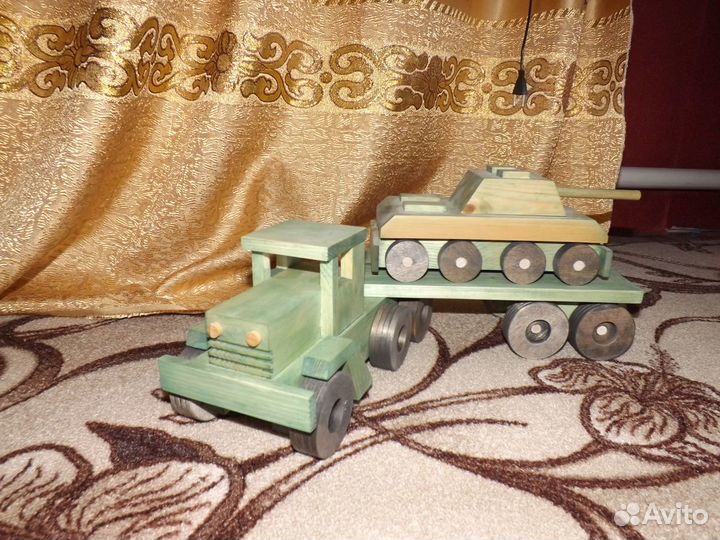 Игровой набор тягач С танком