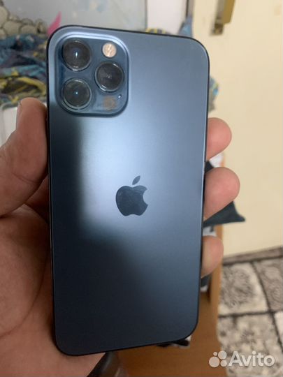 iPhone 12 про на 256 гб