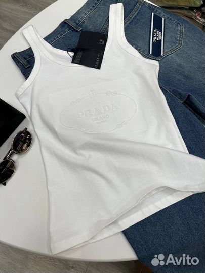 Майка Prada