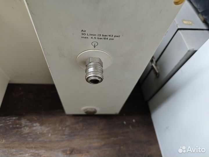 Безмасляный воздушный компрессор