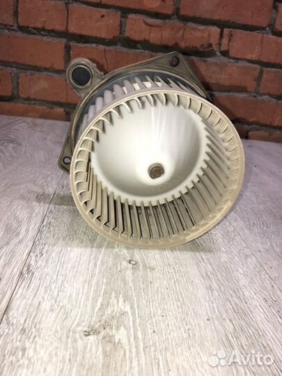 Моторчик отопителя Ssangyong Actyon D20DTF 2.0