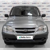 Chevrolet Niva 1.7 MT, 2011, 78 186 км, с пробегом, цена 559 000 руб.