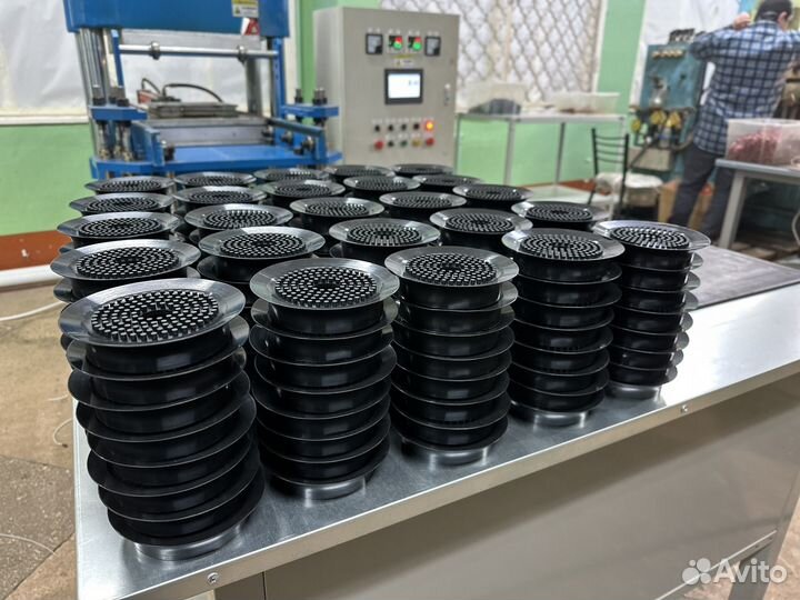 Рабочий на производство с обучением