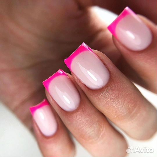 Маникюр и педикюр